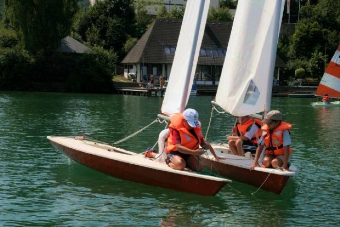 Kinder-Segelkurse (von 7 bis 12 Jahren): Wie Kinder am Mattsee Segeln ...