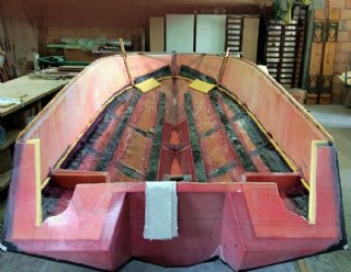 In der Bootswerft von Steiner Nautic werden Rümpfe in GFK, CFK oder AFK, in Volllaminat oder Sandwich, hergestellt. &copy; Steiner Nautic